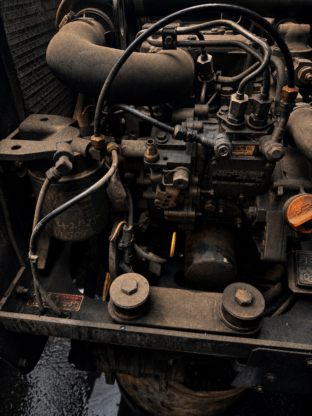 Thermo King TriPac auxiliary power unit before service